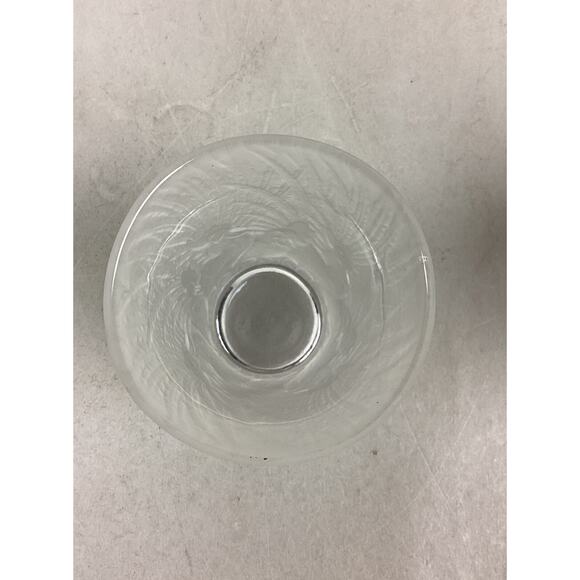 Set Of 2 Frosted Glasses With Chickens On The Sides - 3”H - Picture 6 of 10